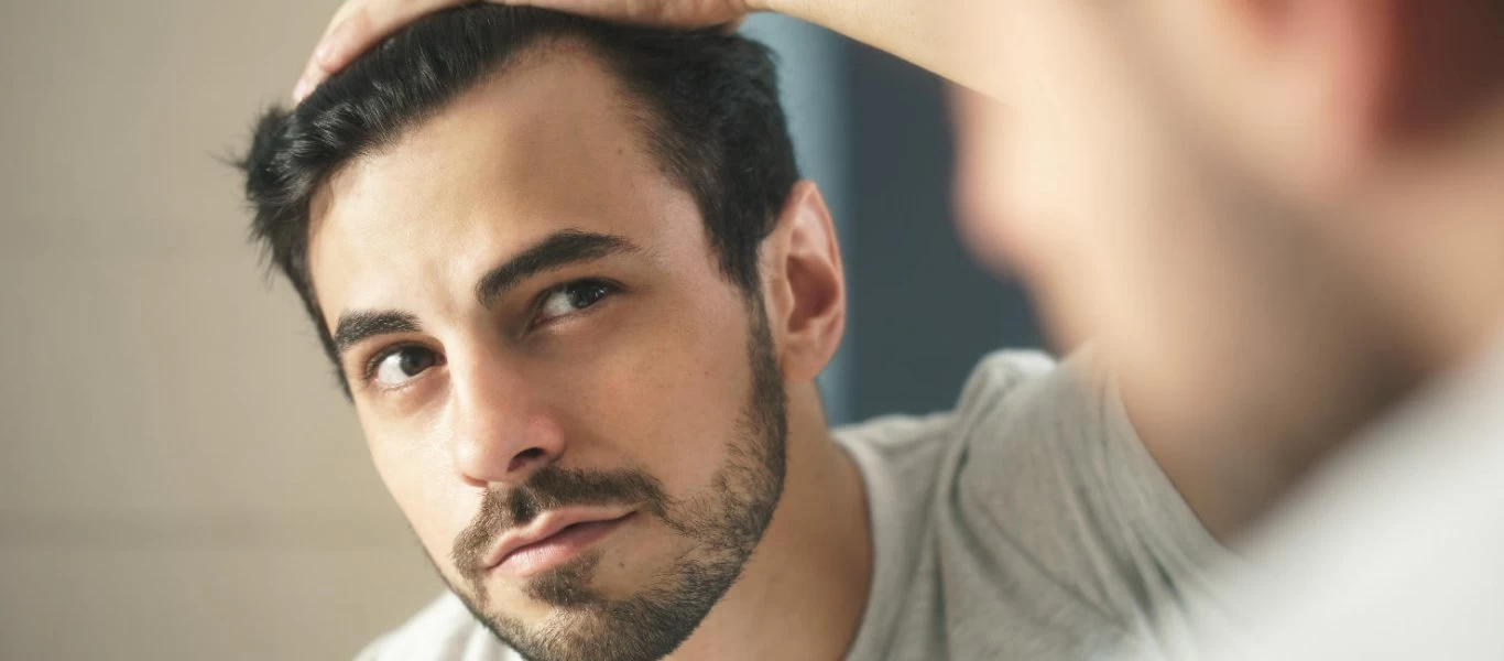 Τριχόπτωση: Πως αντιμετωπίζεται ανάλογα με τις αιτίες της;